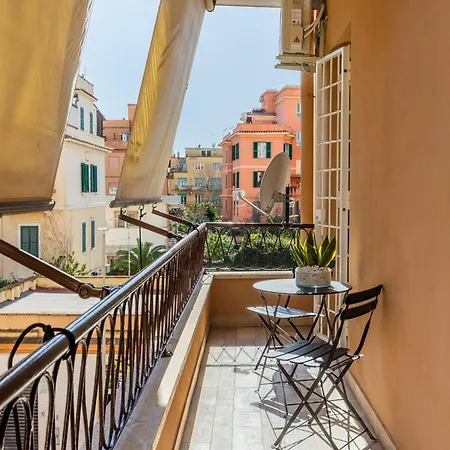 Sealux Turistico Apartment *